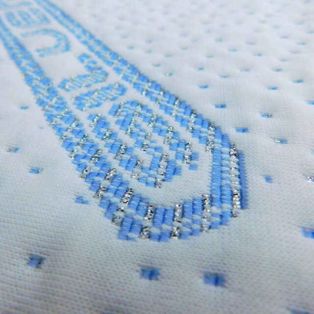 NADOMESTNA PREVLEKA LEŽIŠČA – SREBRNA NIT