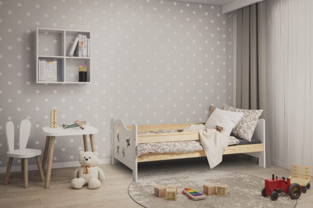 Zvezdica - Otroška posteljica iz masivnega borovega lesa